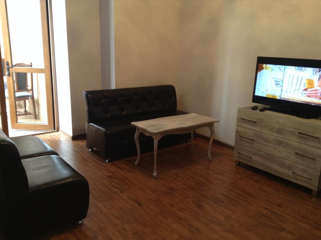Apartment Sayat-Nova Erevan Cameră foto