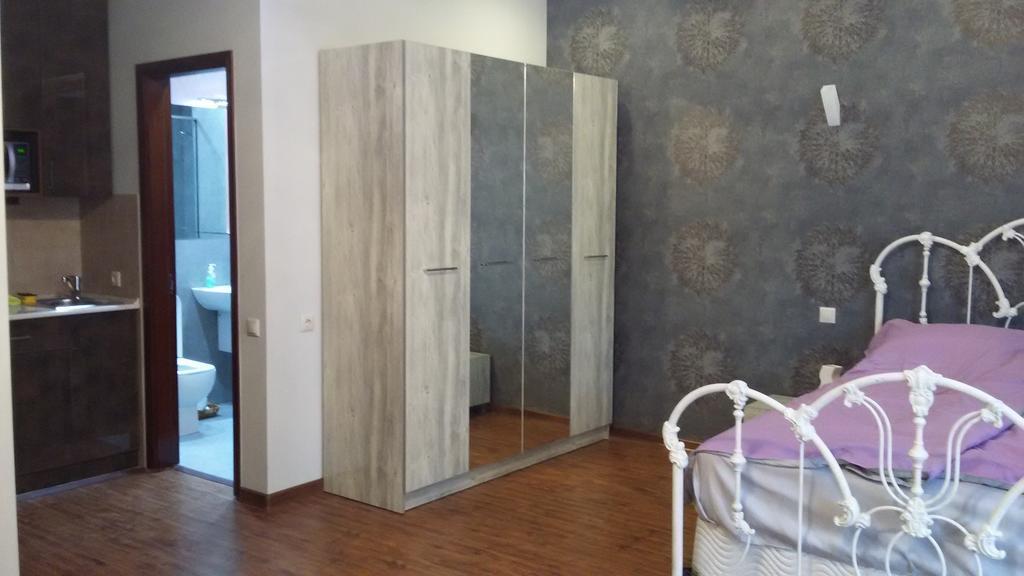 Apartment Sayat-Nova Erevan Cameră foto