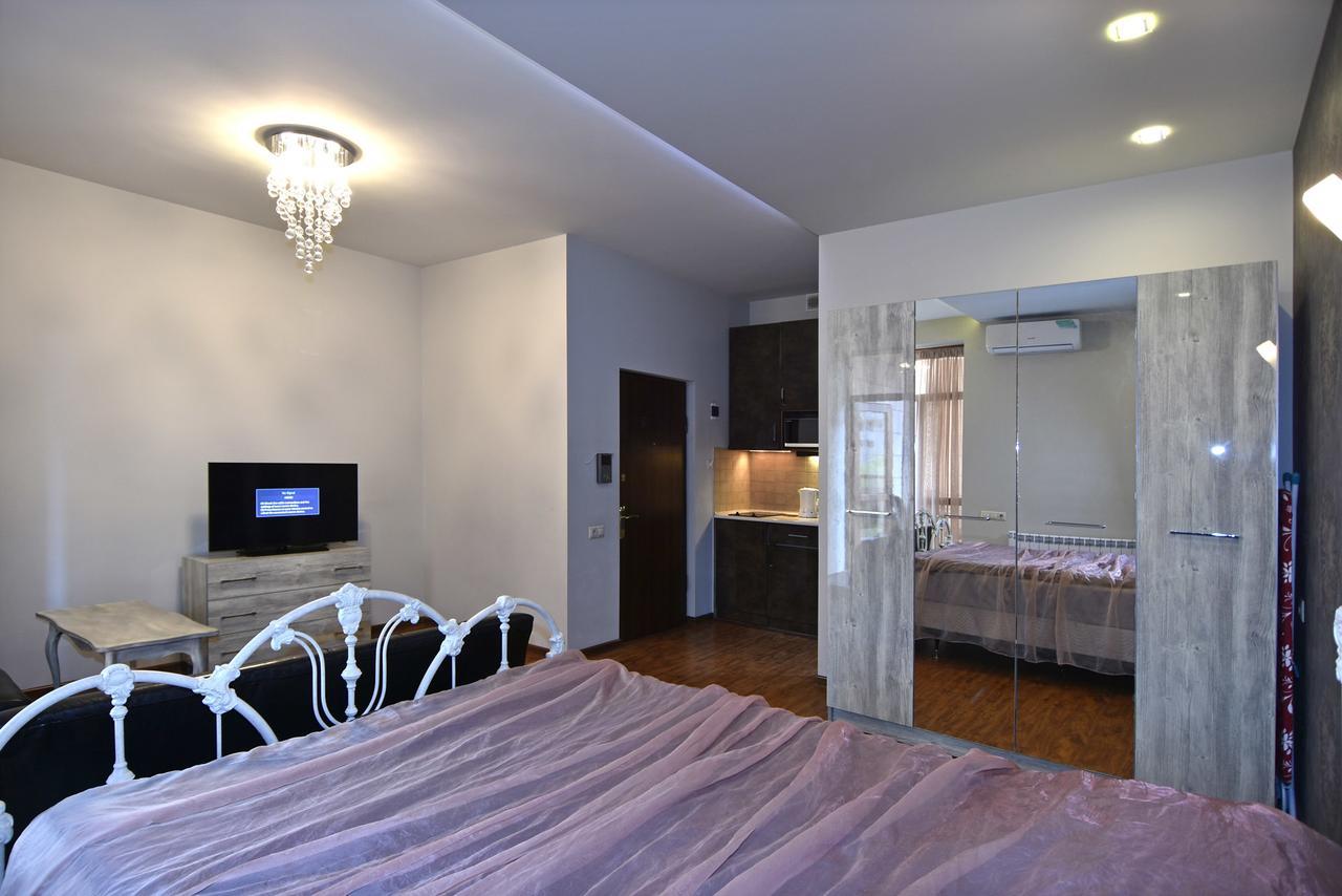Apartment Sayat-Nova Erevan Exterior foto
