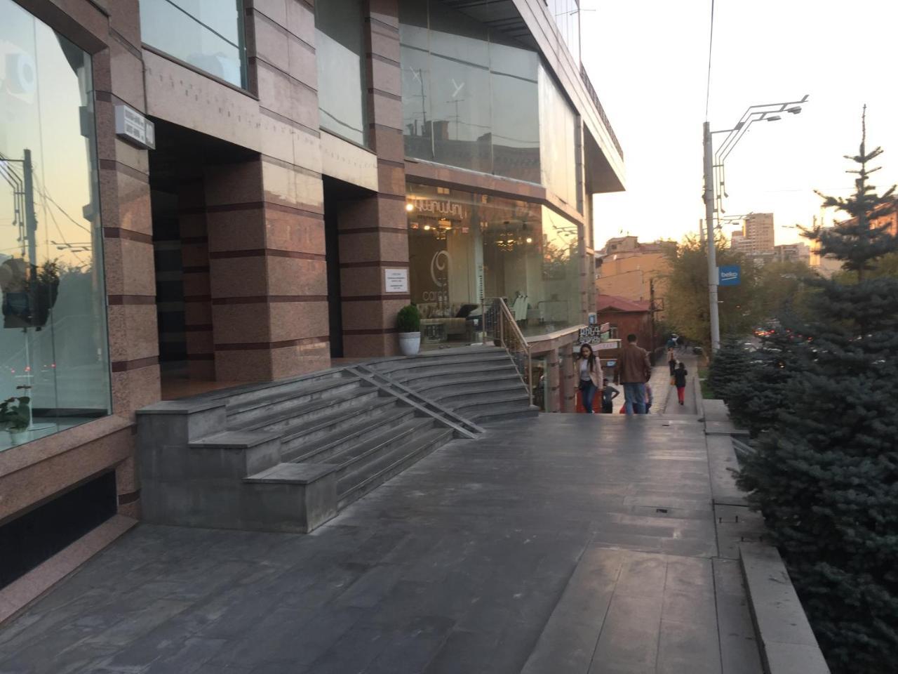 Apartment Sayat-Nova Erevan Exterior foto